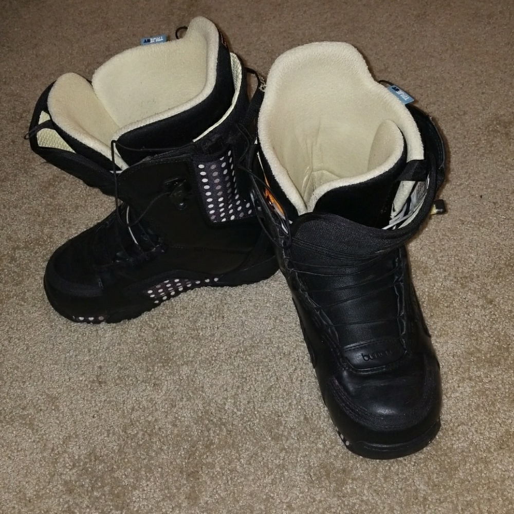 Burton Emerald Snowboarding Boots, 8.5 Women